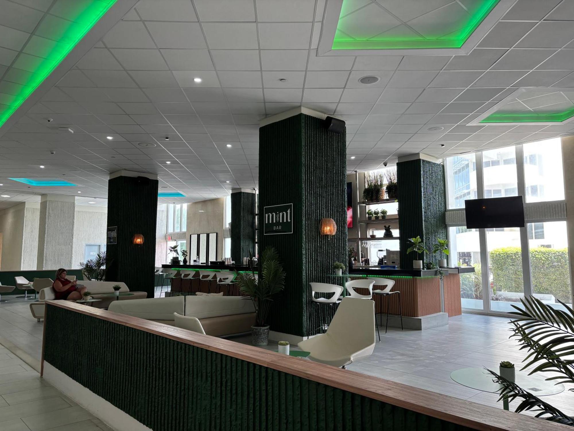 Private Apartment At Mare St Clair Hotel 산후안 외부 사진